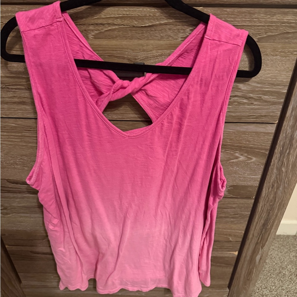 Terra & Sky Pink Ombre Tie-Back Sleeveless Tank